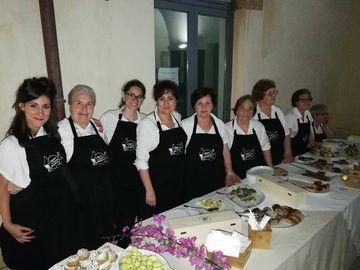 Le signore della Cucina Menfitana...